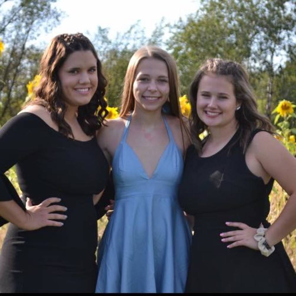 Meet your Posher, Natalie